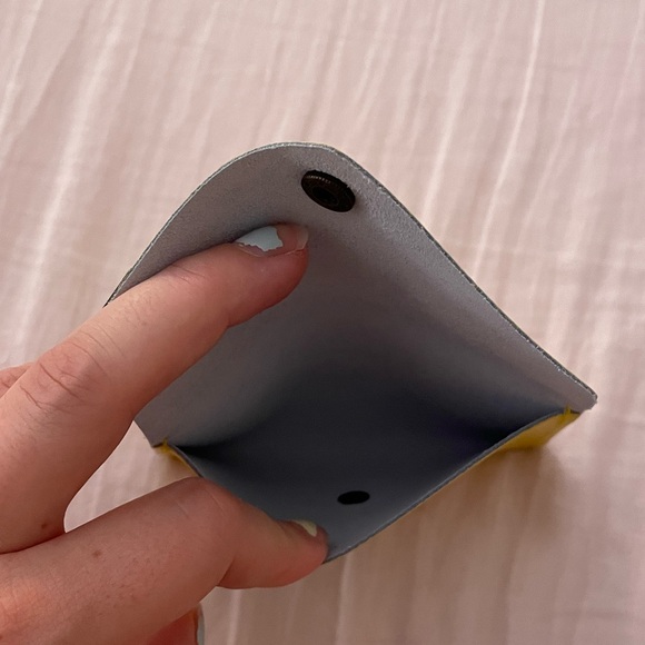 ARK colour design leather coin purse or wallet - Picture 4 of 4